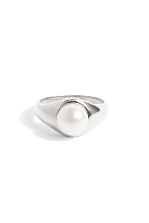 Freshwater Pearl Ring in Silver